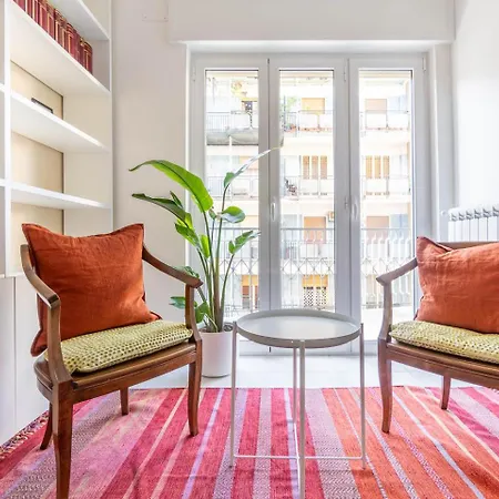 Dimora Manzoni - Center Apartament Bari